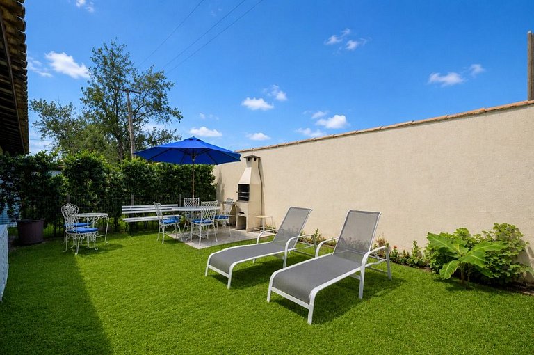 Buzios! 300 meters from the beach, 4-bedroom suite house! BZ