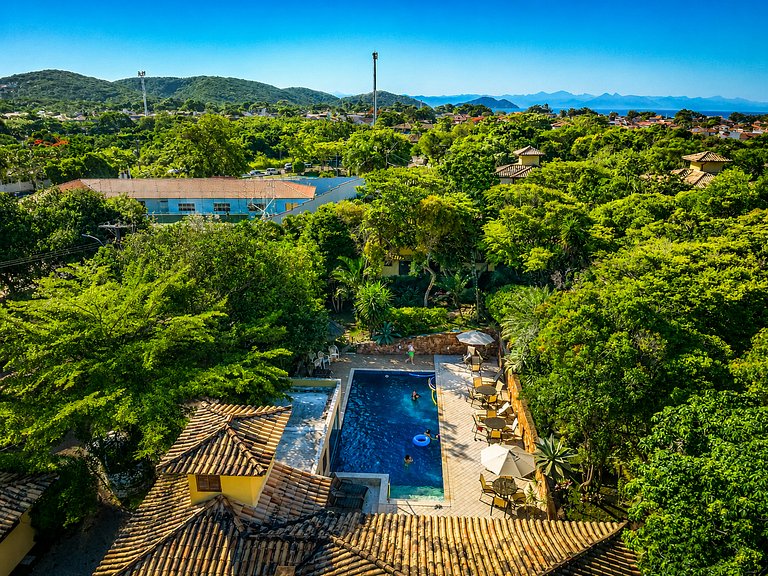 BZ104 a 600 metros de la Orla Bardot! Hermosa casa con 4 sui