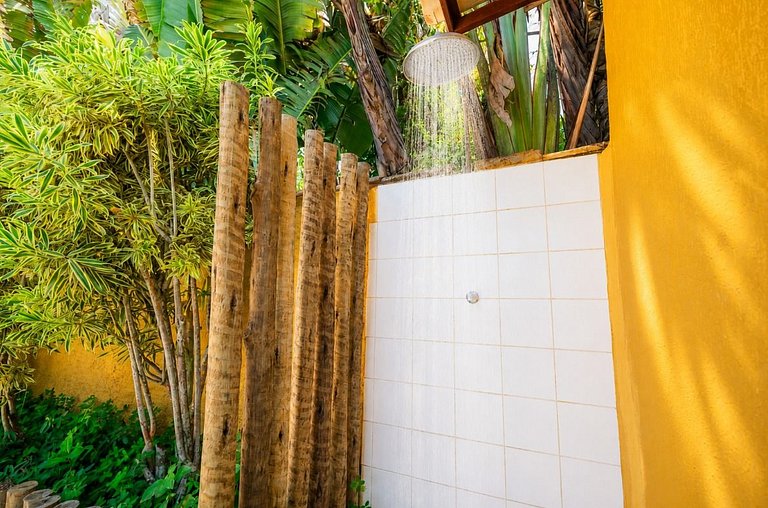 BZ23 Casa con 5 suites a 600 metros de la Rua das Pedras