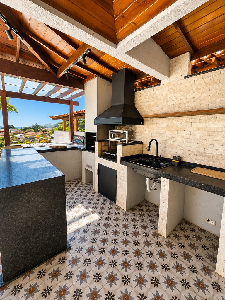 House with Pool and Beach View Praia da Armação BZ107