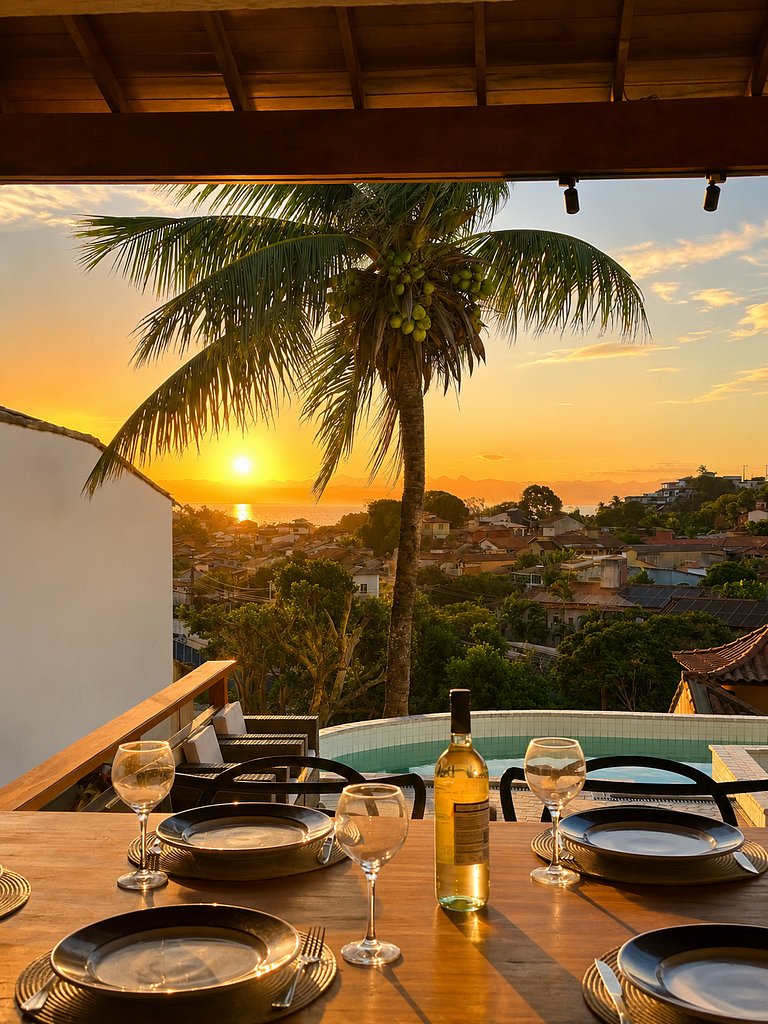 Casa con piscina y vista a la playa de Armação BZ107