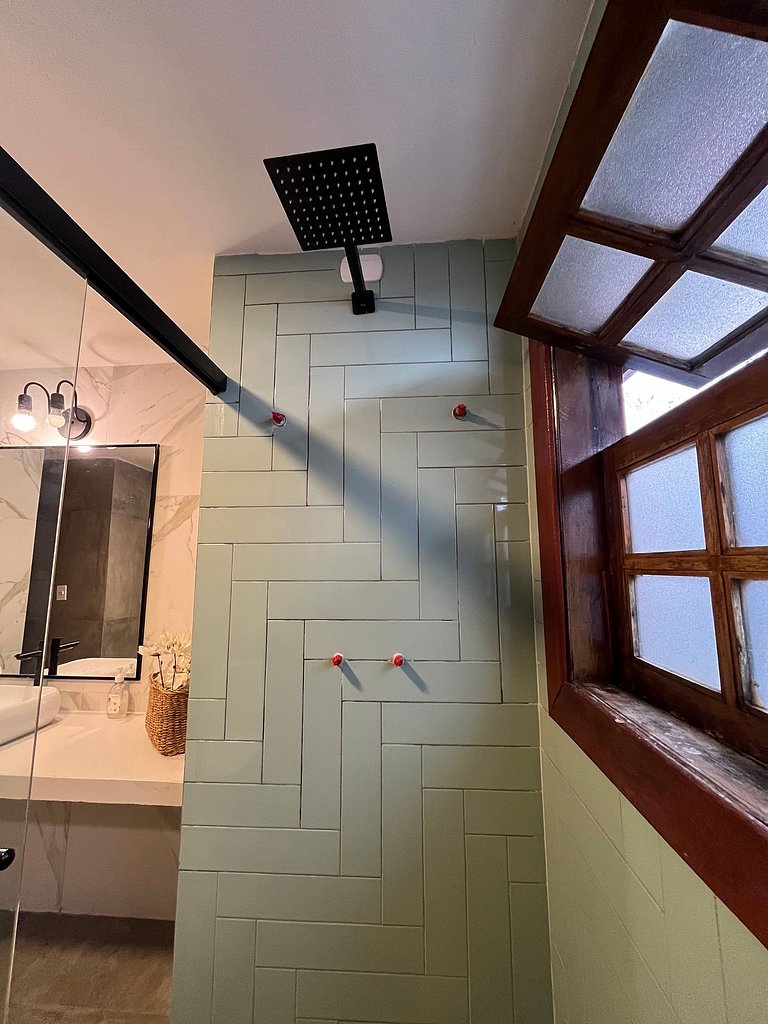 Casa con piscina y vista a la playa de Armação BZ107