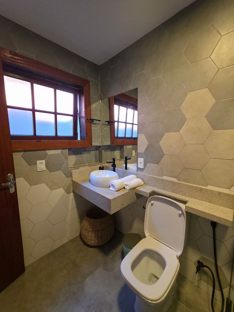 Casa con piscina y vista a la playa de Armação BZ107
