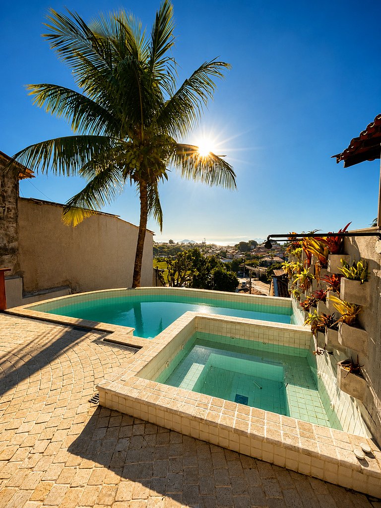 Casa con piscina y vista a la playa de Armação BZ107