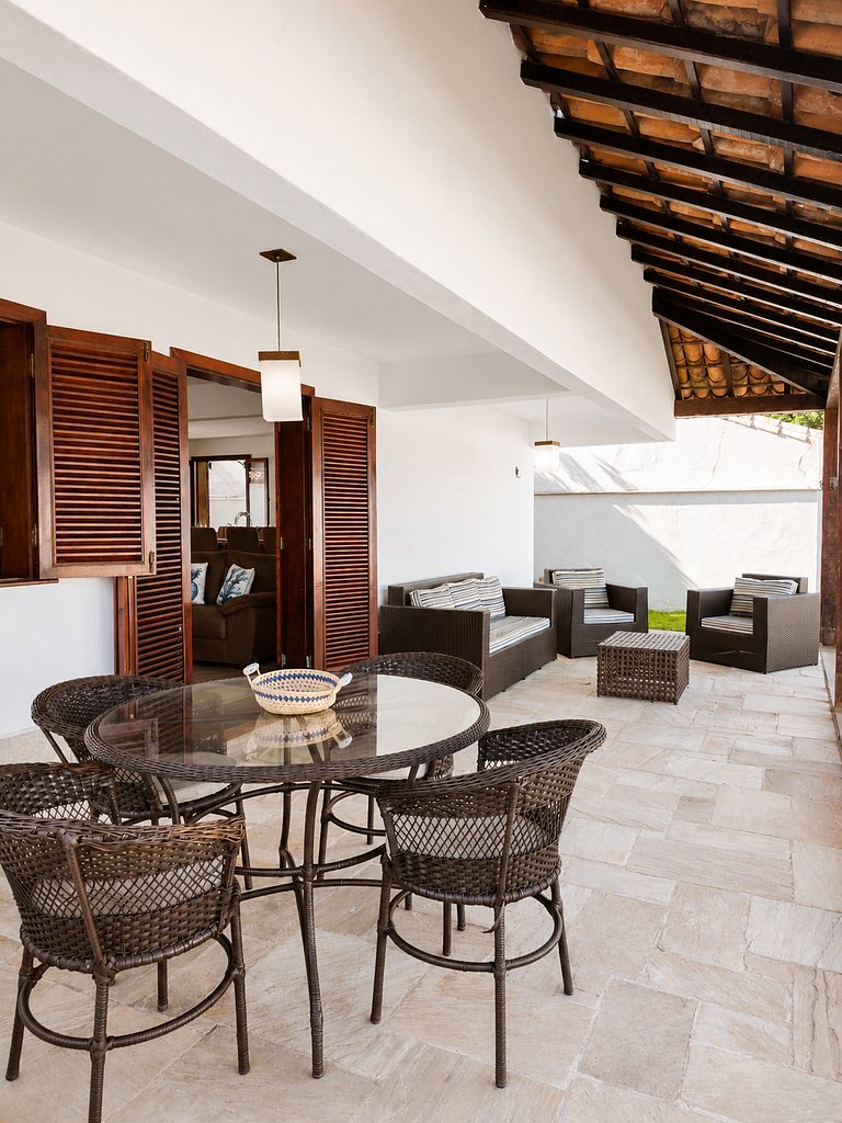 Spacious house in Geribá with pool and 6 bedrooms BZ108