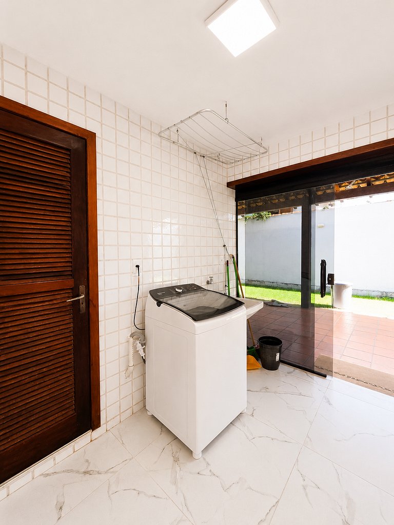 Spacious house in Geribá with pool and 6 bedrooms BZ108