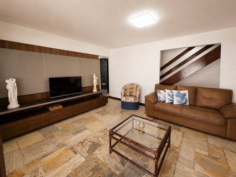 Casa amplia en Geribá con piscina y 6 habitaciones BZ108
