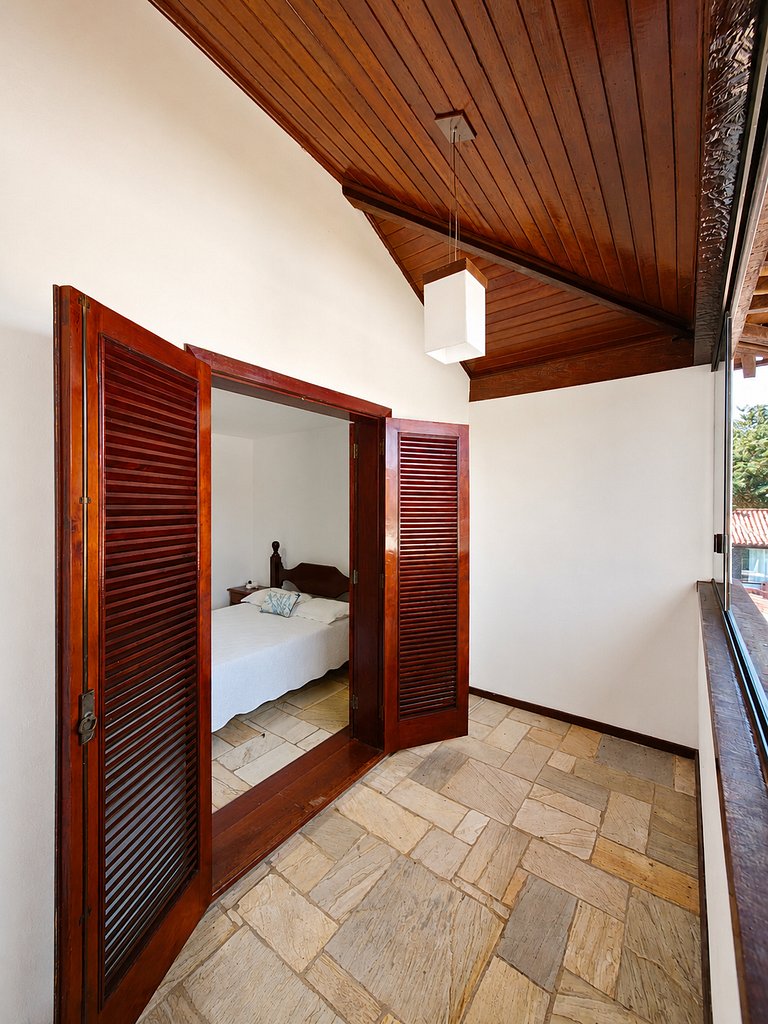 Casa amplia en Geribá con piscina y 6 habitaciones BZ108