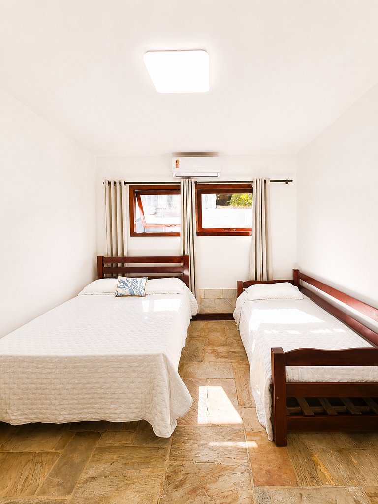 Casa ampla em Geribá c/ Piscina e 6 qts BZ108