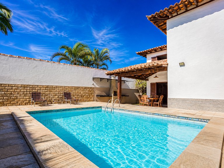 Casa amplia en Geribá con piscina y 6 habitaciones BZ108