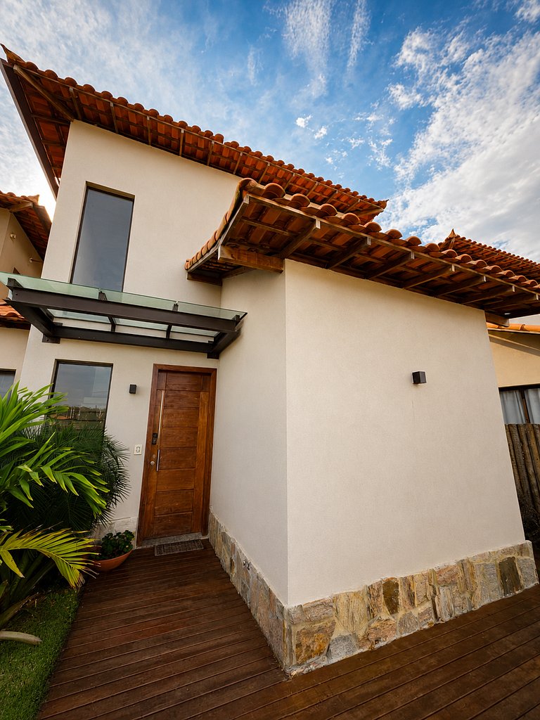 Casa no Aretê c/ piscina privativa BZ109