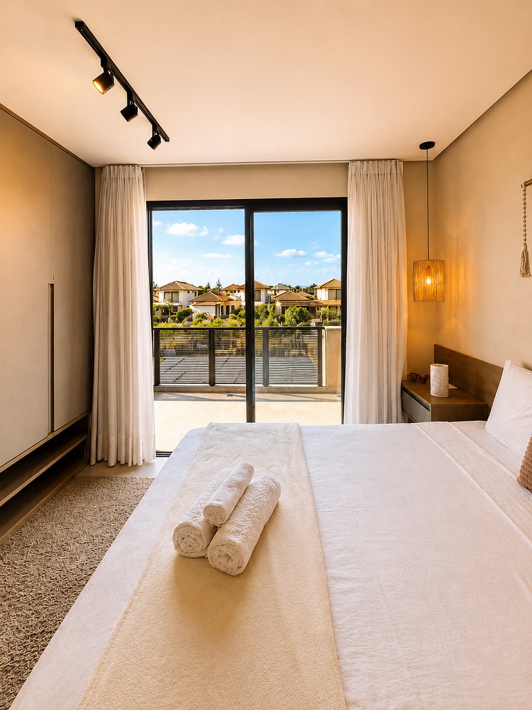 Casa no Aretê c/ piscina privativa BZ109
