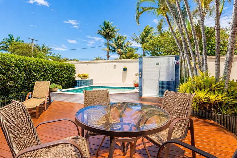 House with pool and priv sauna 300m from the beach
