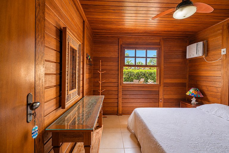 Casa c/ Piscina e Sauna! 300m da Praia