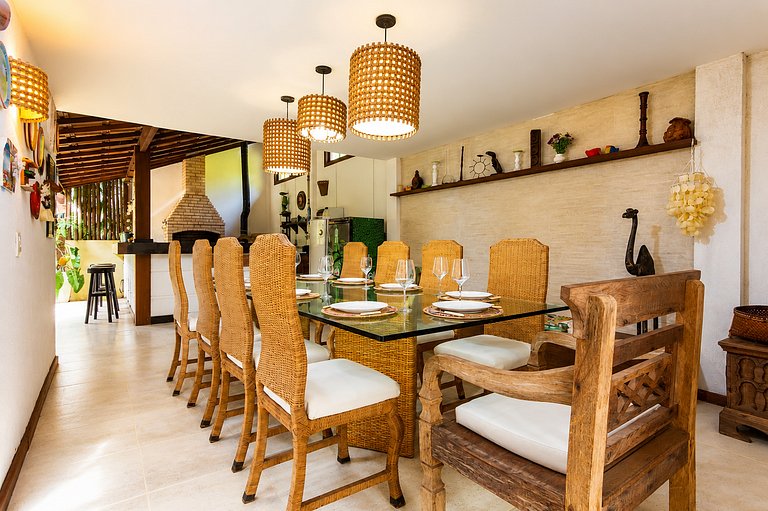 BZ62 Center! Large house, 5 suites and gourmet area