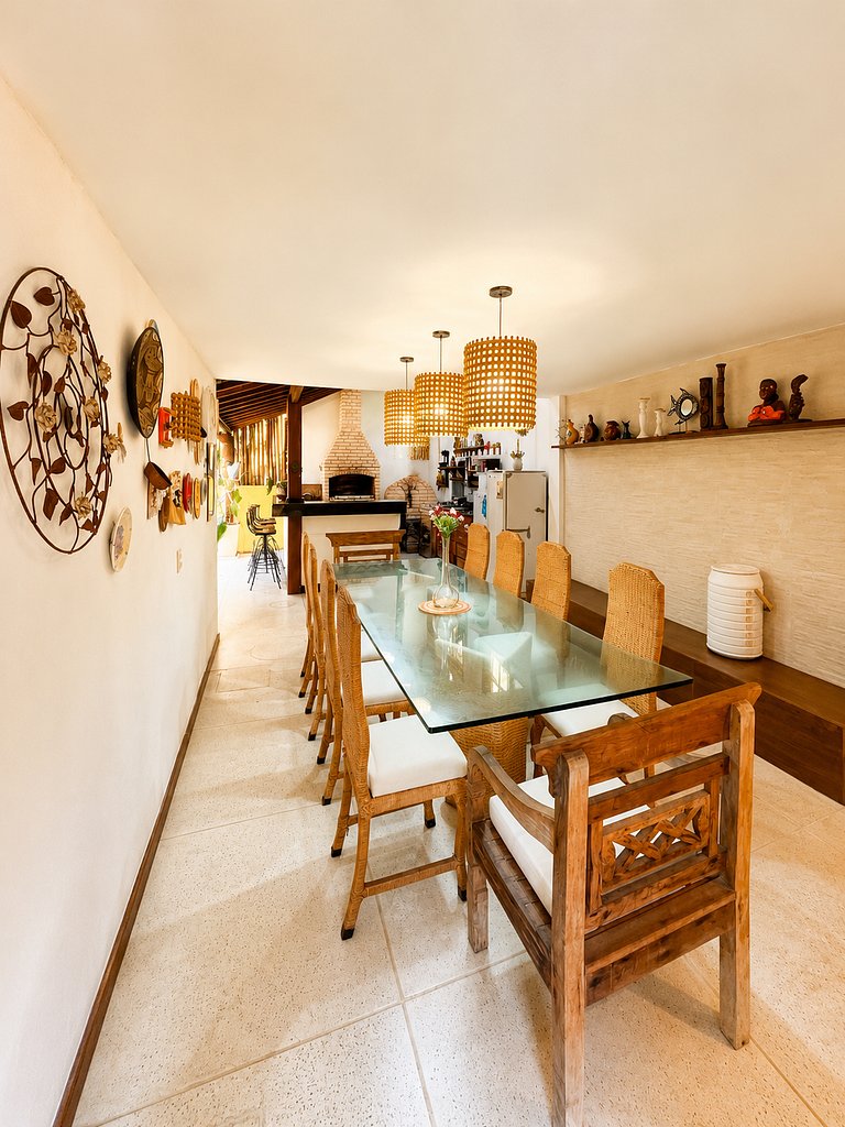 BZ62 Center! Large house, 5 suites and gourmet area