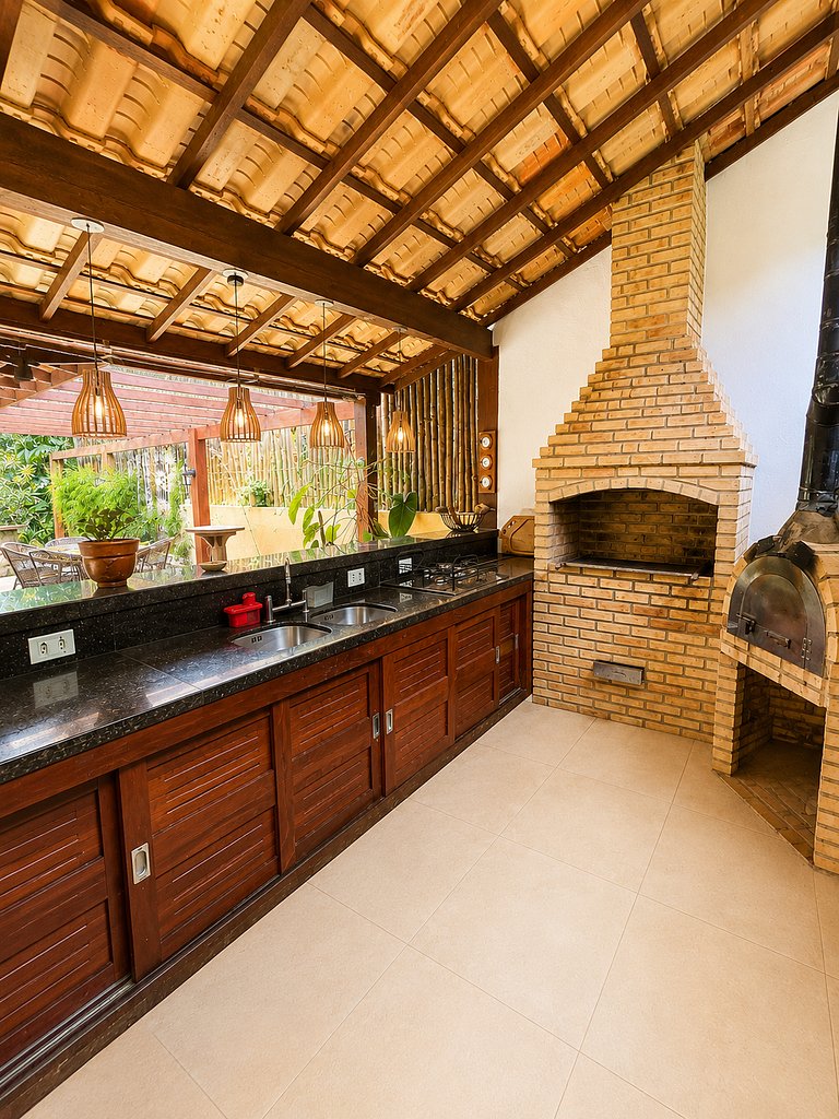 Bz62 Centro! Casa ampla, 5 Suítes e área gourmet
