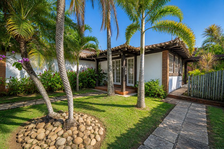 Bz39 Casa c/ piscina privativa a 300m da praia!