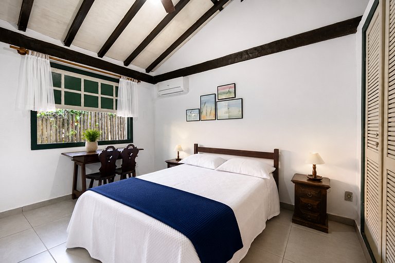 Bz39 House with private pool 300m from the beach!