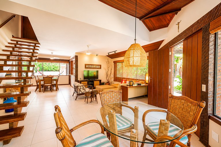 Casa c/ piscina e sauna privativa em Geribá Bz101