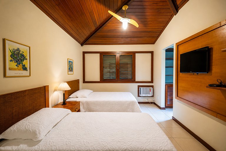 House with pool and private sauna in Geribá Bz101