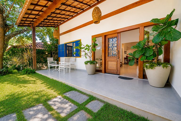 Casa con 5 habitaciones a 150 metros de la playa BZ102
