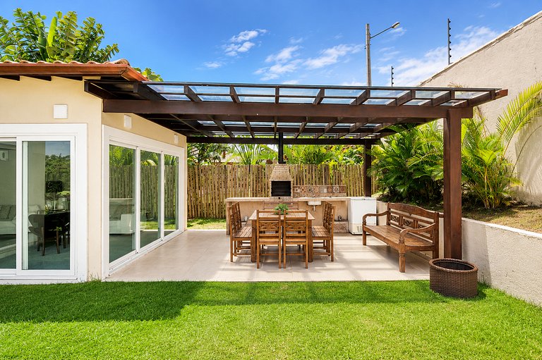 House with private pool near Rua das Pedras BZ22