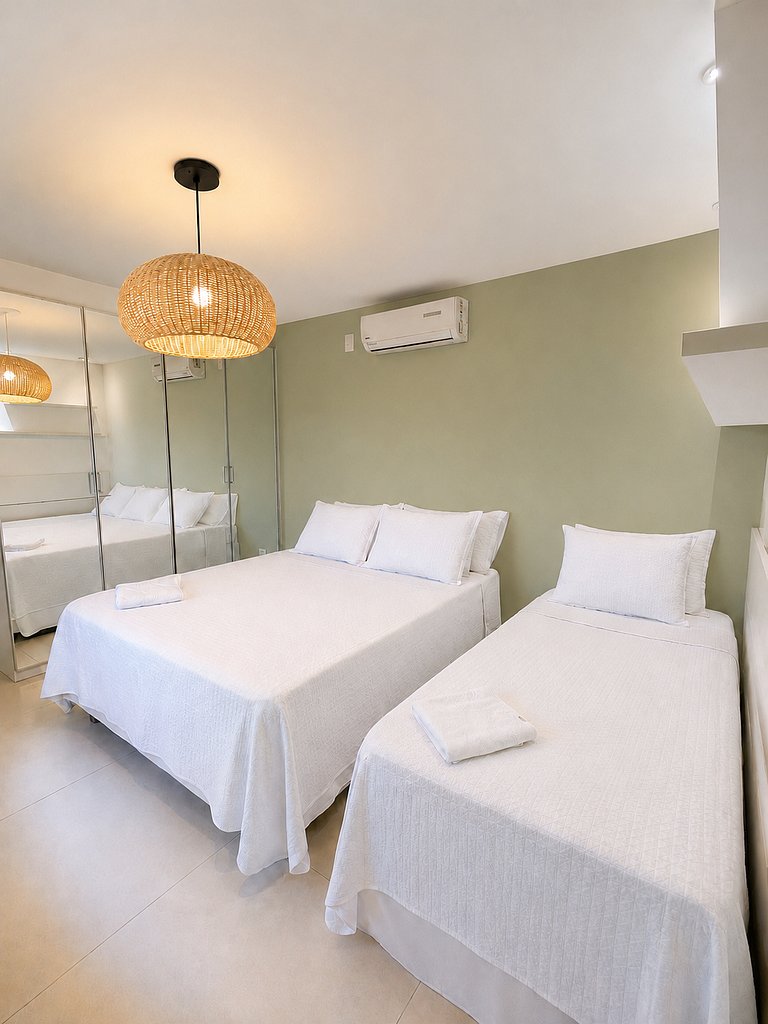 Casa con piscina privada cerca de la Rua das Pedras BZ22