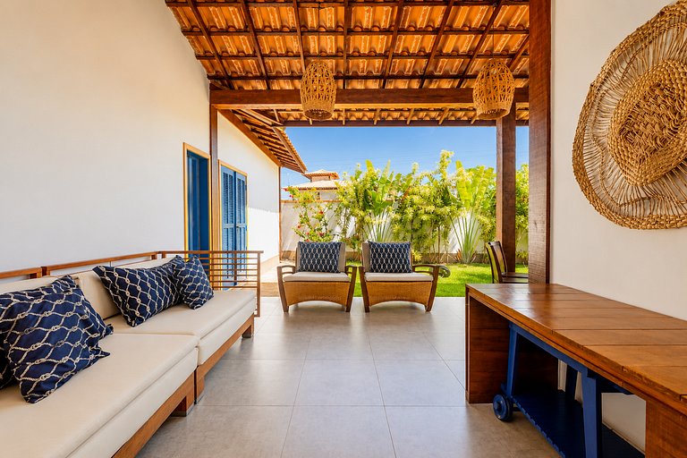Casa com 5 quartos 150 metros da Praia BZ102