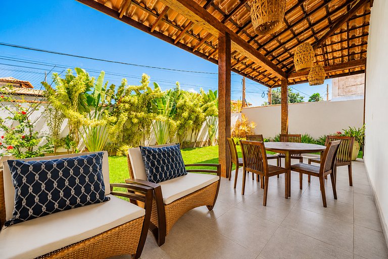 Casa com 5 quartos 150 metros da Praia BZ102