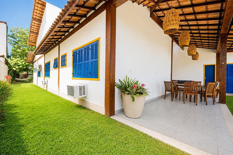 Casa com 5 quartos 150 metros da Praia BZ102