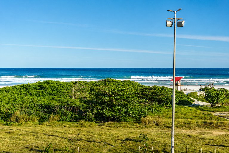 CF03 Apartamento de 3 dormitorios con vistas al mar en Praia