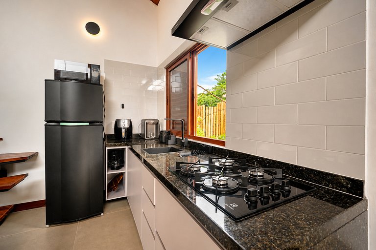 Casa 200m Geribá c/ 2 qtos e área gourmet BZ106