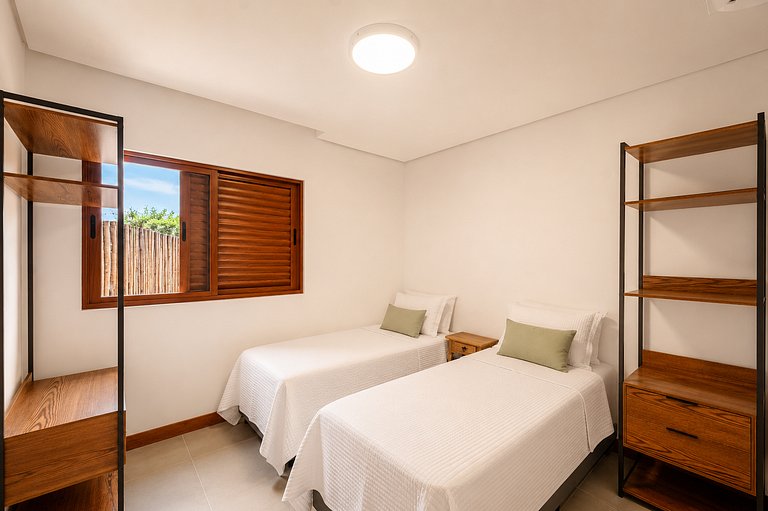 Casa 200m Geribá c/ 2 qtos e área gourmet BZ106