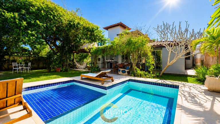 40m da Praia! Linda casa c/ piscina privativa BZ26