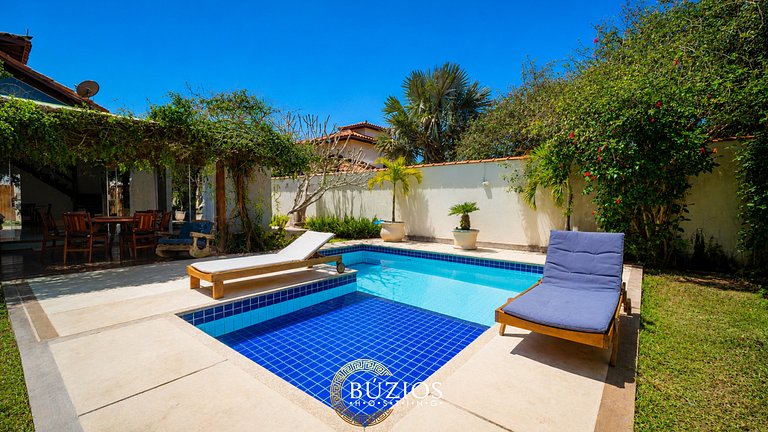 40m from the beach! Beautiful house with private pool BZ26