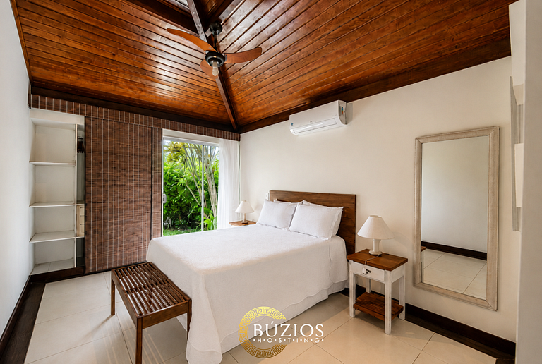 A 40 metros de la playa. Hermosa casa con piscina privada BZ