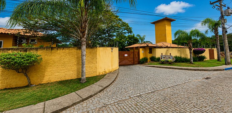 Casa con 4 suites en el centro, a 600 metros de la Rua das P