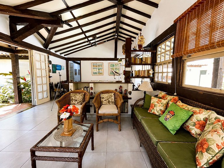 Casa con piscina privada a 300m de la playa BZ39