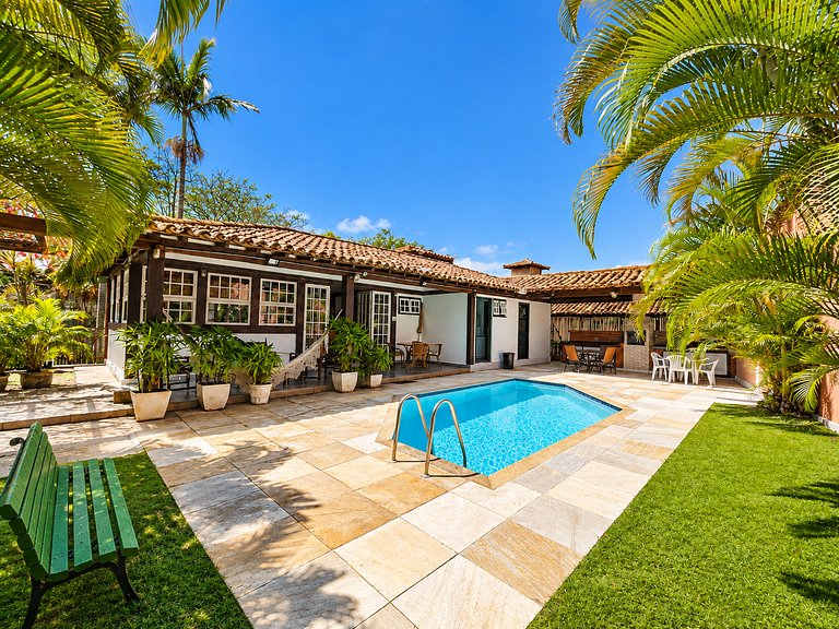Casa con piscina privada a 300m de la playa BZ39