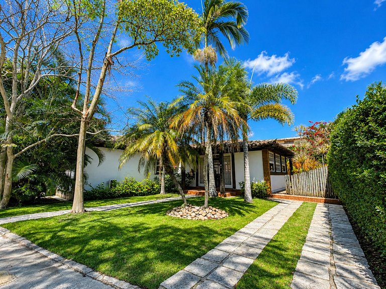 House with private pool 300m from the beach! BZ39