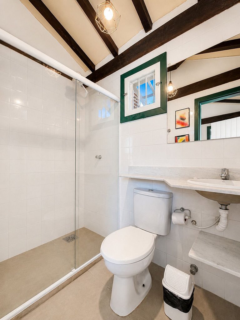 Casa c/ piscina privativa a 300m da praia! BZ39