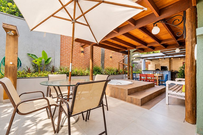 600m da Orla Bardot! Linda casa 4 suítes BZ21