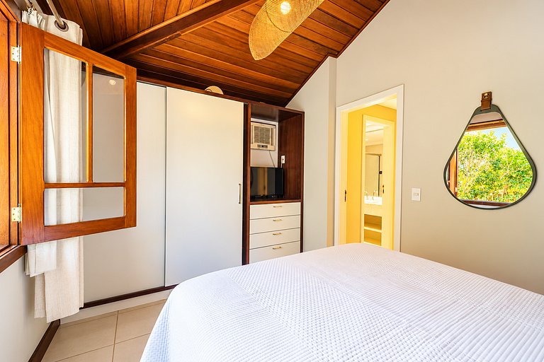BZ21 600m from Orla Bardot! Beautiful house with 4 suites