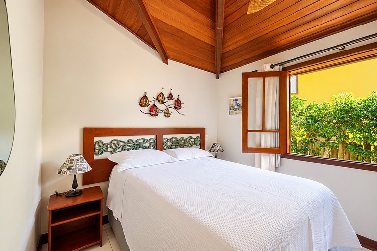 BZ21 600m from Orla Bardot! Beautiful house with 4 suites