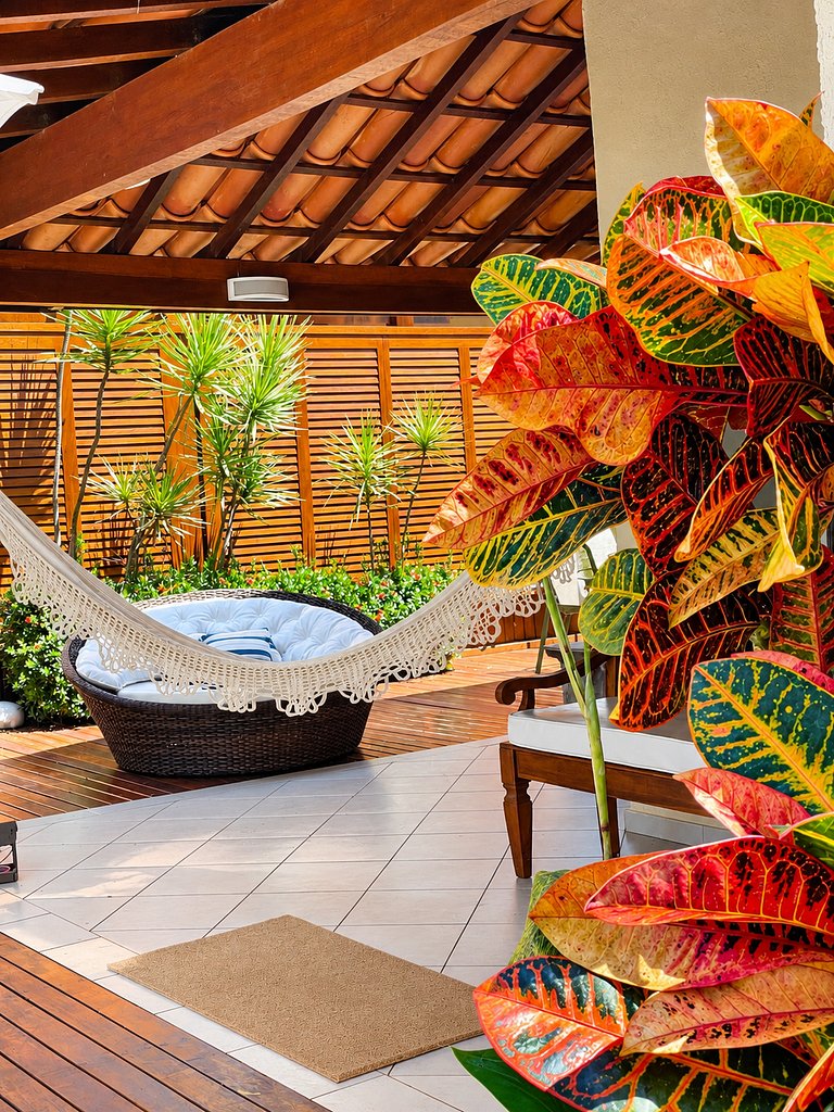 600m from Rua das Pedras! 4 suites, gourmet area, Bz56