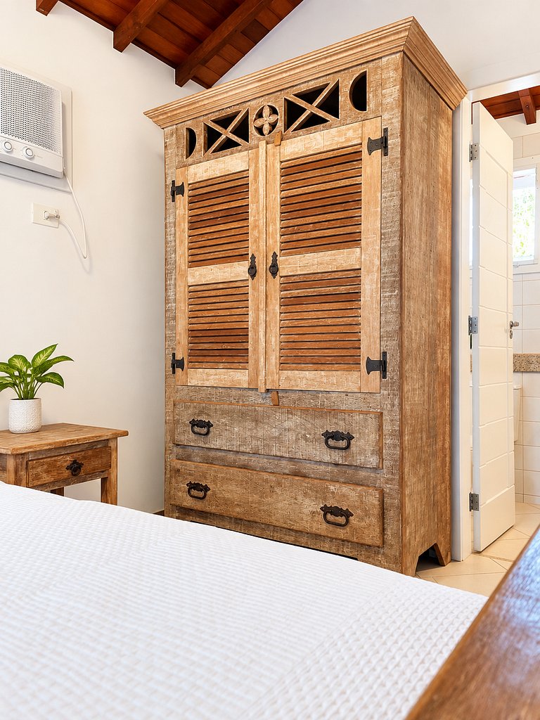 A 600 metros de Rua das Pedras 4 suites área gourmet Bz56
