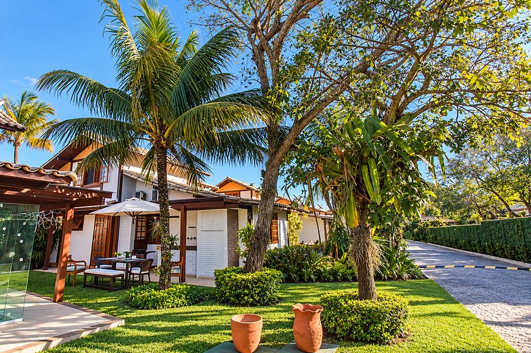 BZ16 House with private barbecue in a club condo