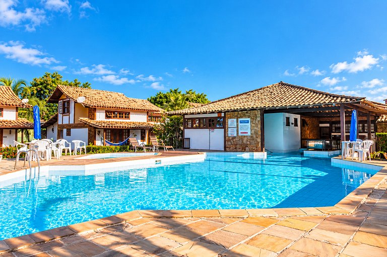 BZ16 House with private barbecue in a club condo