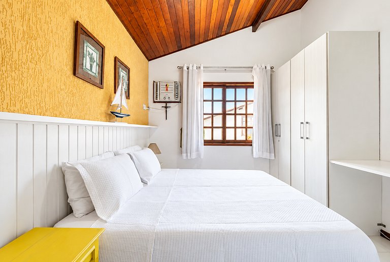 Bz49 House 5 minutes from the beach Gated Comm. Club